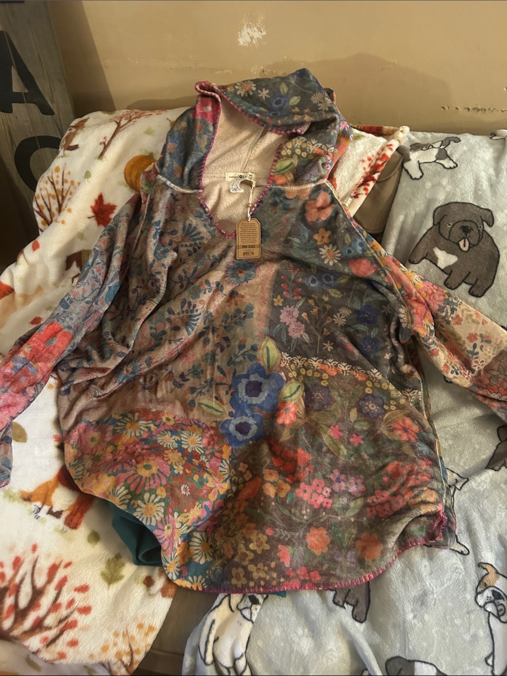 NATURAL LIFE Floral & Multicolor Teddy Jacket Trio - Pink, Purple, Brown - Picture 3 of 4